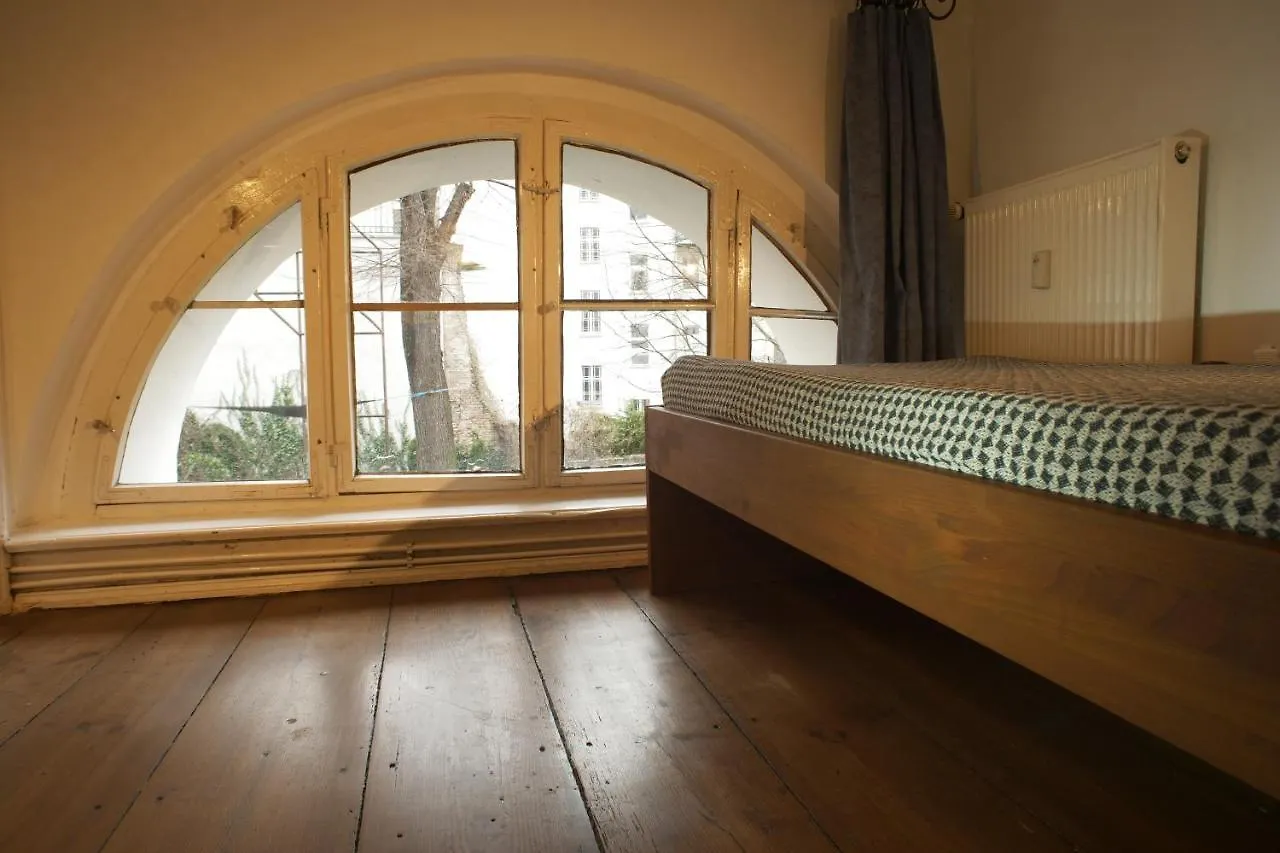 Guest house Pension Maedchenkammer Berlin Germany